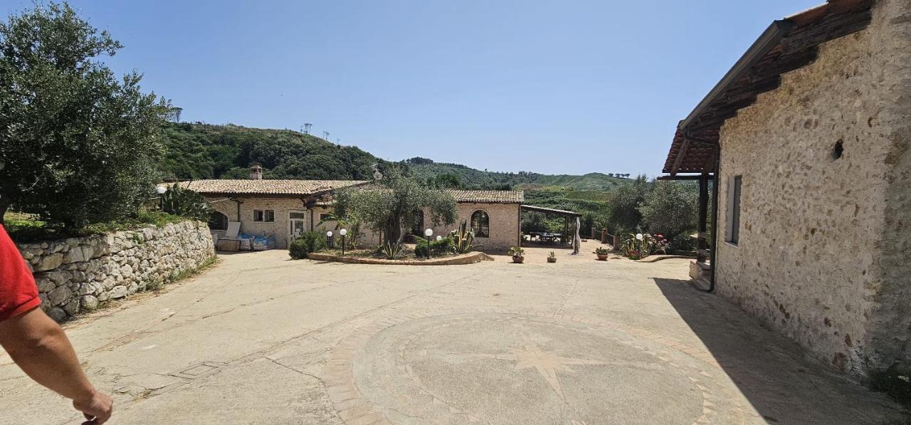 Borgo Carida - Green Family Holidays Zaccanopoli المظهر الخارجي الصورة